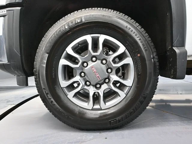 2025 GMC Sierra 3500HD SLE - Photo 20
