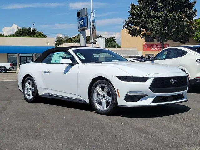 New 2026 Oxford White Ford EcoBoost Premium image 31