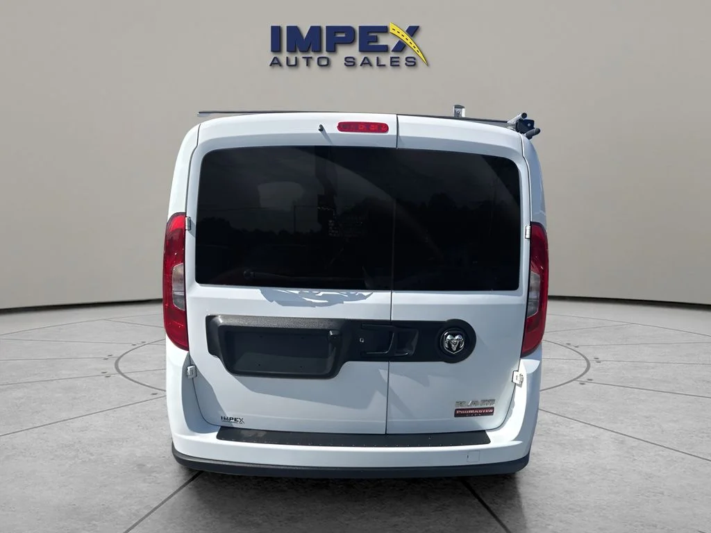 Used 2022 White Ram Base image 4