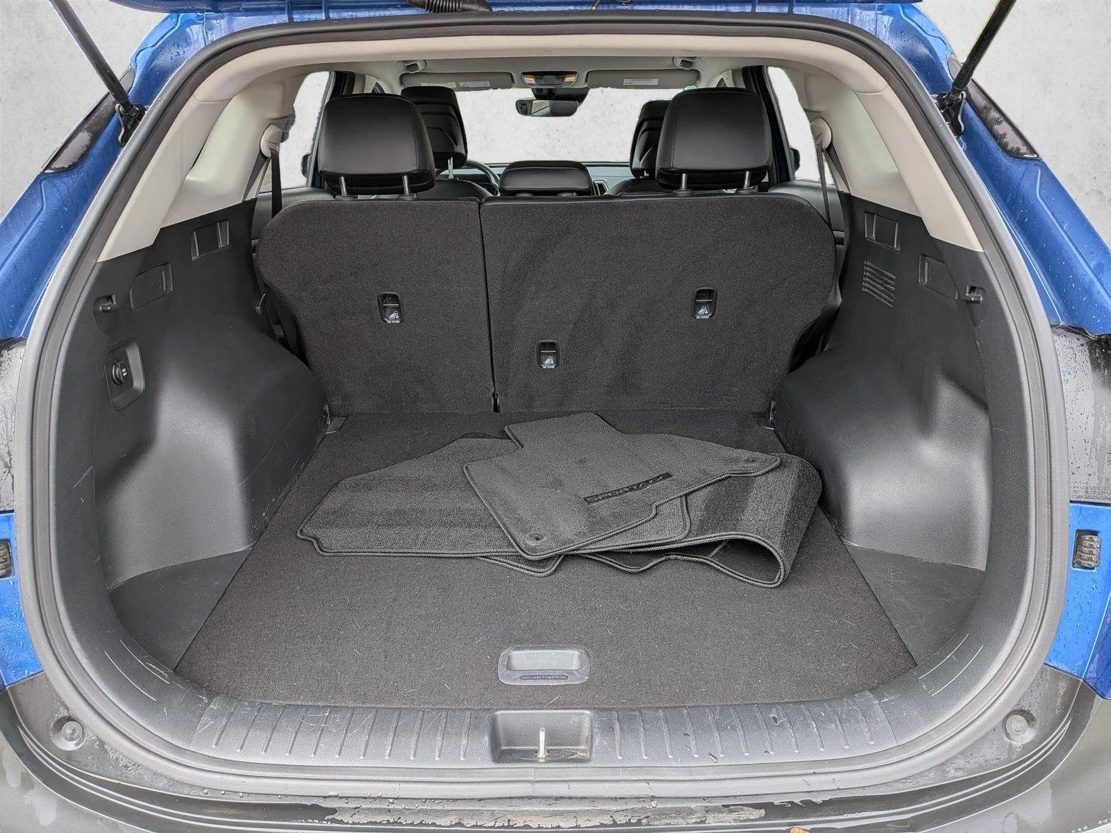 Used 2023 Sapphire Blue Kia EX image 7