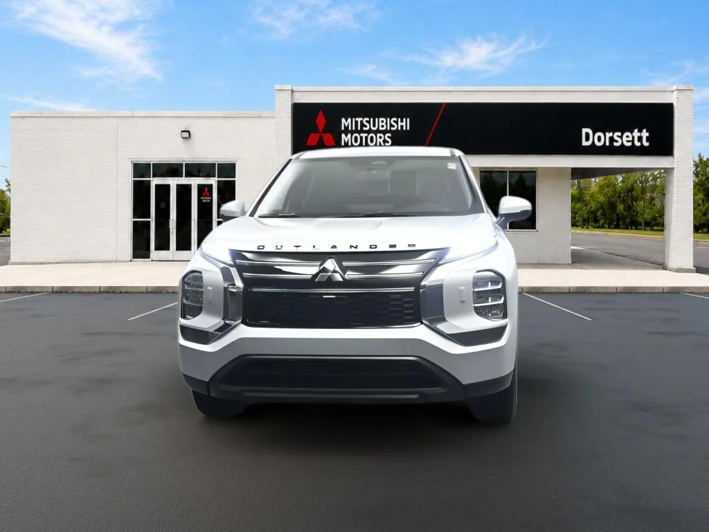 New 2026 White Diamond Mitsubishi ES image 2