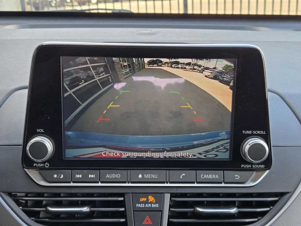 Used 2024 Gray Nissan 2.5 SR image 14