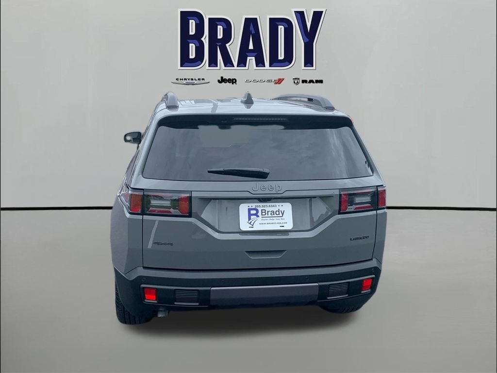 New 2026 Sting-Gray Clear-Coat Exterior Paint Jeep Laredo image 6