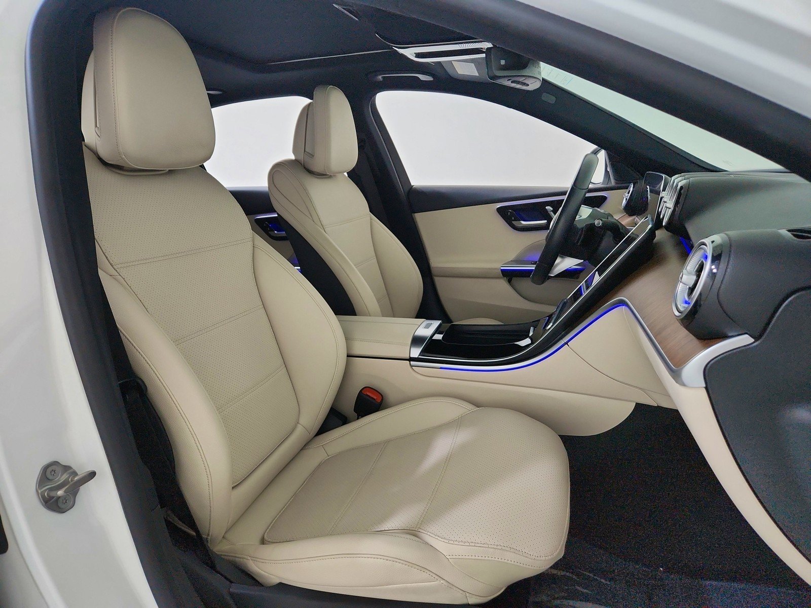 Used 2022 Polar White Mercedes-Benz C 300 image 30