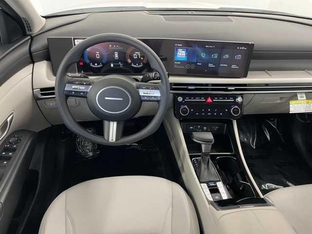 New 2026 Phantom Black Hyundai SEL AWD image 34