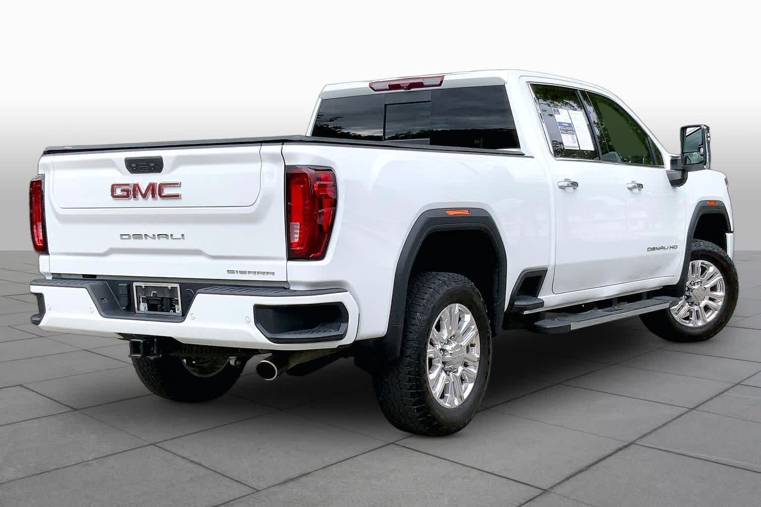 Used 2021 Summit White GMC Denali image 13