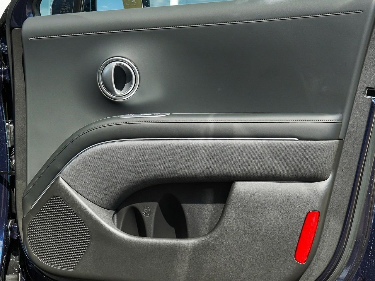 New 2026 Ecotronic Gray Pearl Hyundai Calligraphy AWD image 39