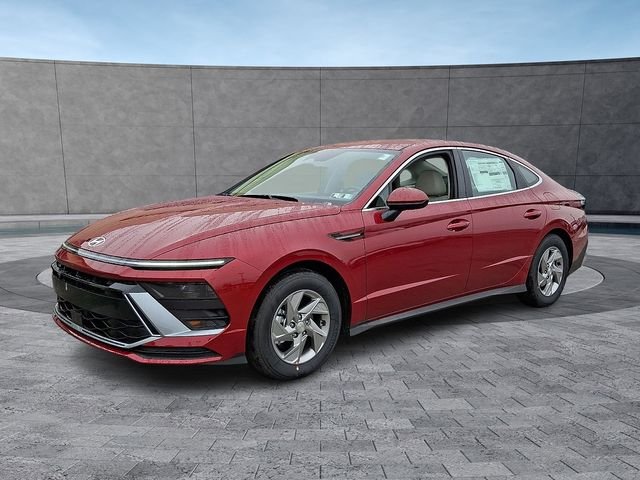 New 2026 Red Hyundai SE image 3