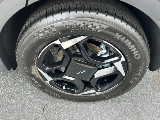 Used 2026 Black Kia EX image 25