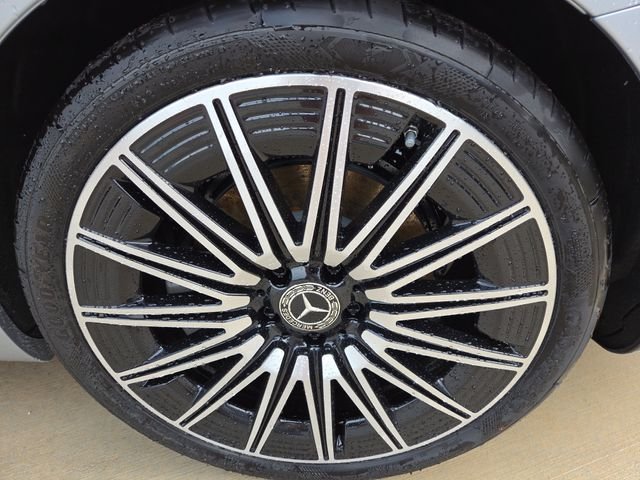 New 2027 Cirrus Silver Metallic Mercedes-Benz CLE450 image 26