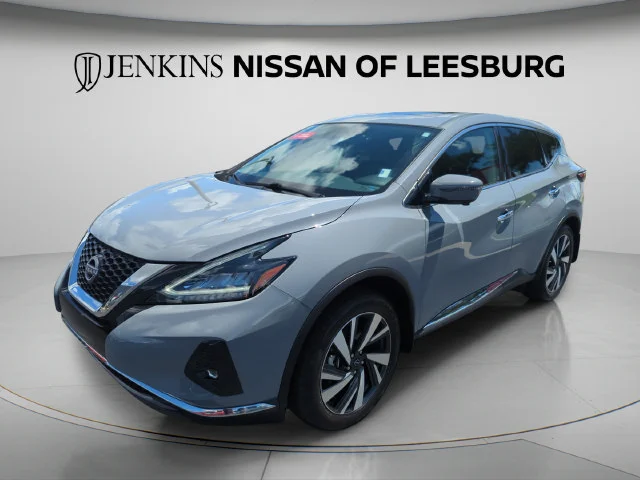 Used 2023 Gray Nissan SL image 14
