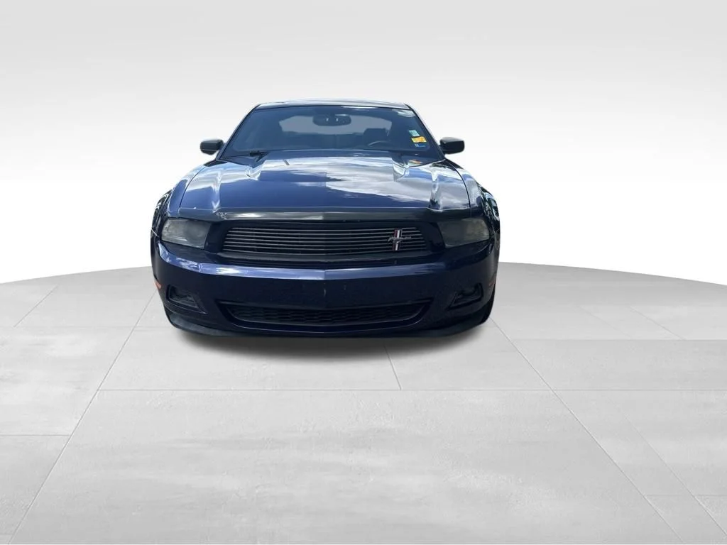 Used 2011 Blue Ford V6 Premium image 10