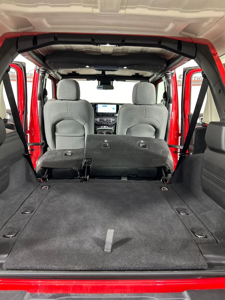 Used 2025 Red Jeep Sahara image 22