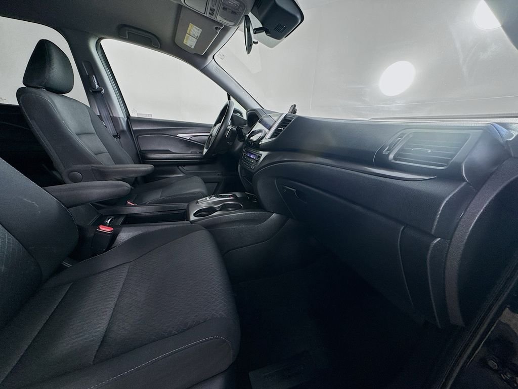 Certified Used 2020 Black Honda Sport image 31