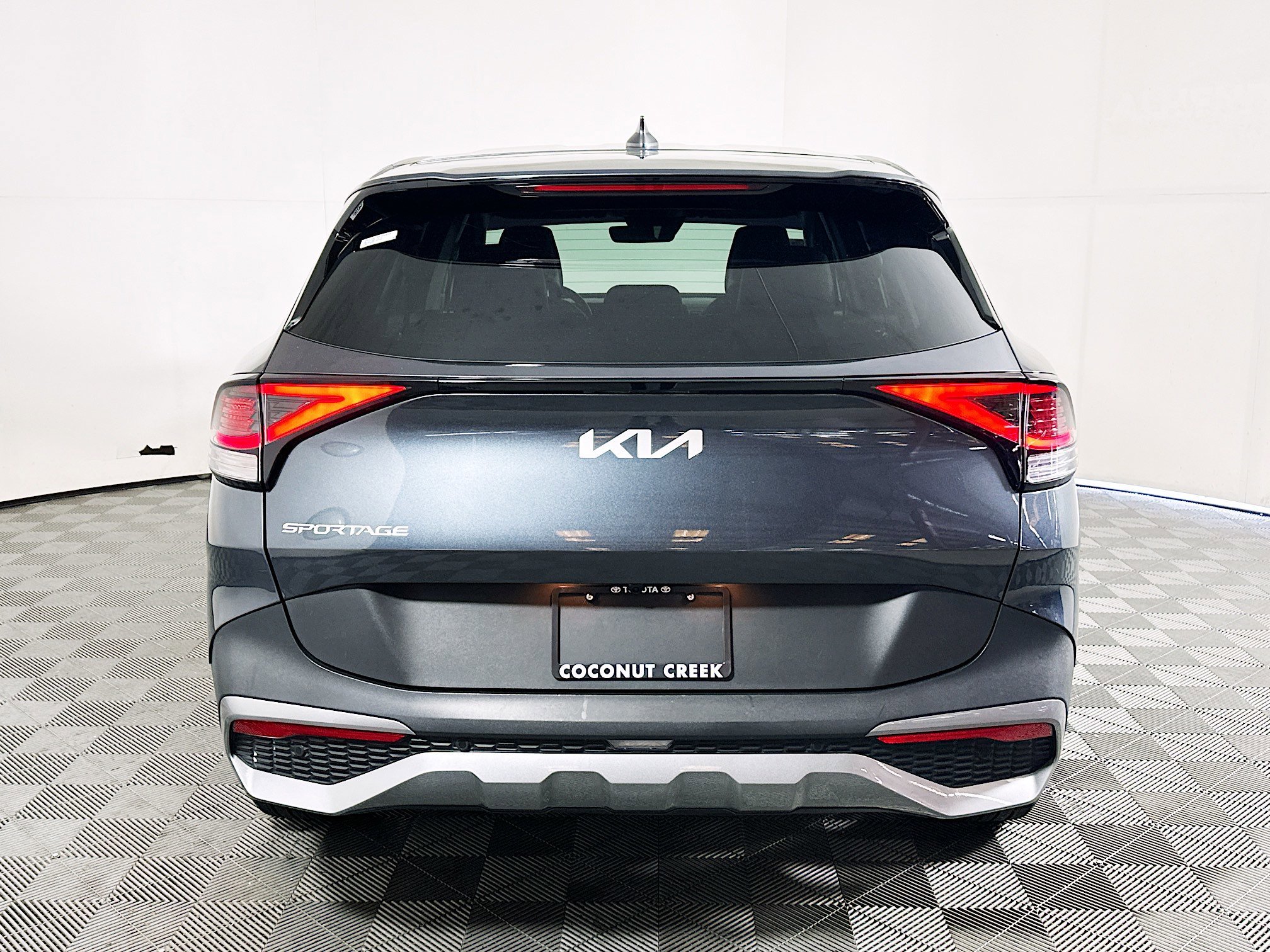 2023 Kia Sportage thumbnail 6