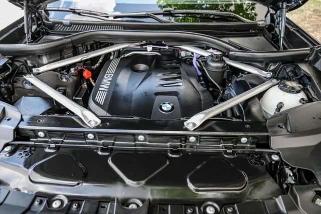 Used 2023 Blue BMW xDrive40i image 58