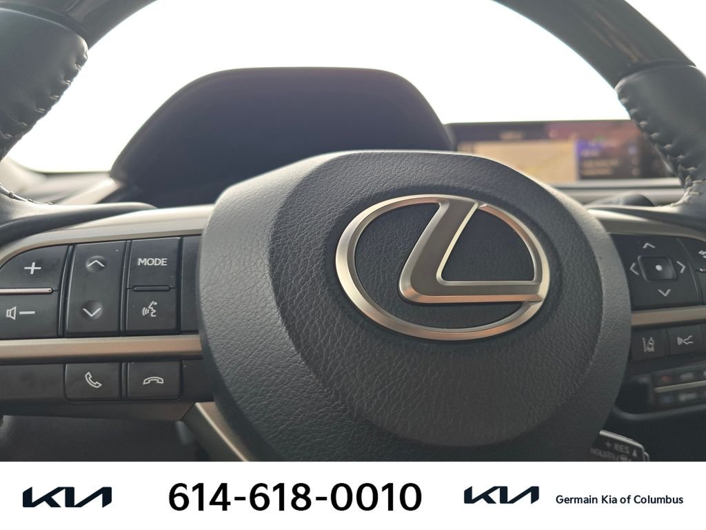 Used 2018  Lexus 350 image 23