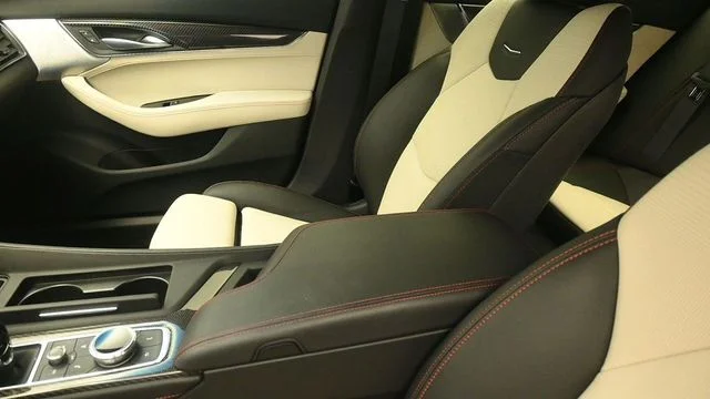 Used 2024 Red Cadillac V-Series image 24