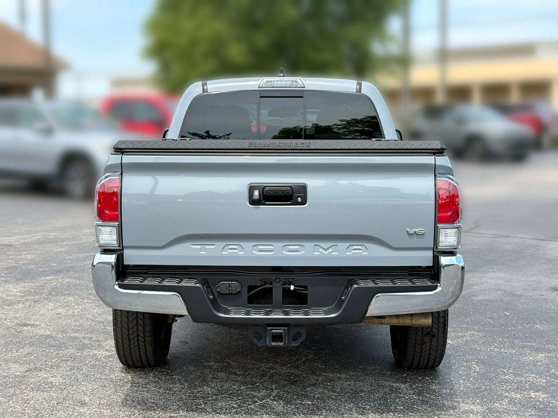 Used 2020 White Toyota TRD Off-Road image 11
