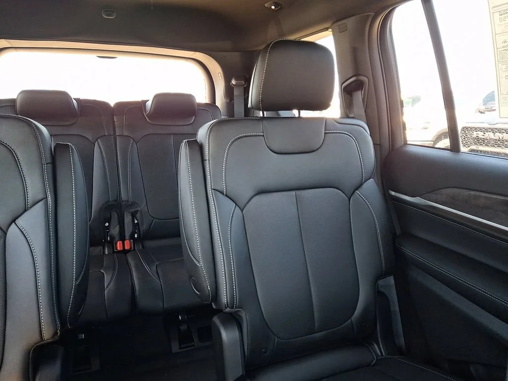 New 2026 Steel Blue Jeep Limited Reserve image 15
