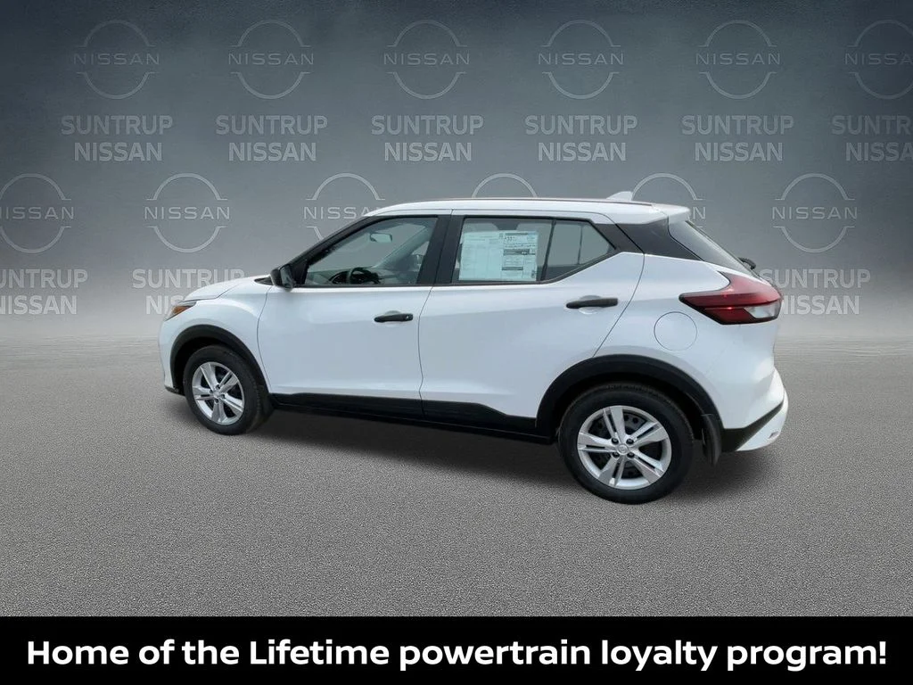 Certified Used 2025 White Nissan S image 7