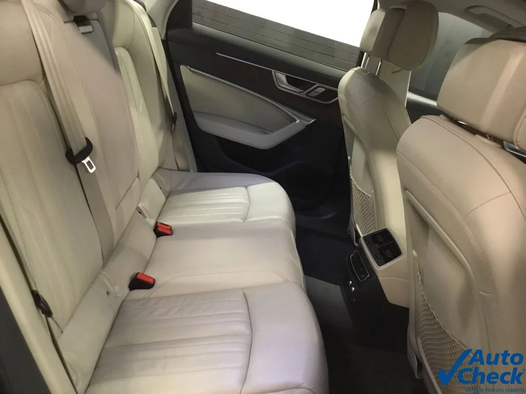Used 2019 Blue Audi 3.0T Premium image 31