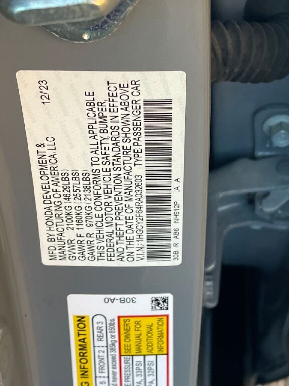 Used 2024 Urban Gray Pearl Honda EX-L image 37