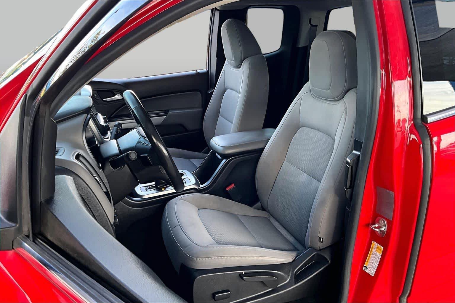 Used 2018 Red Hot Chevrolet 4WD LT image 8