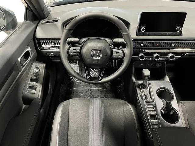 2026 Honda Civic Hatchback Sport - Photo 17