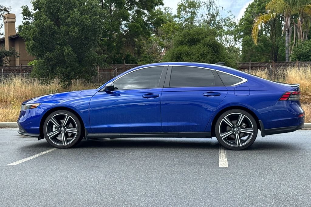 2024 Honda Accord Hybrid Sport photo 3