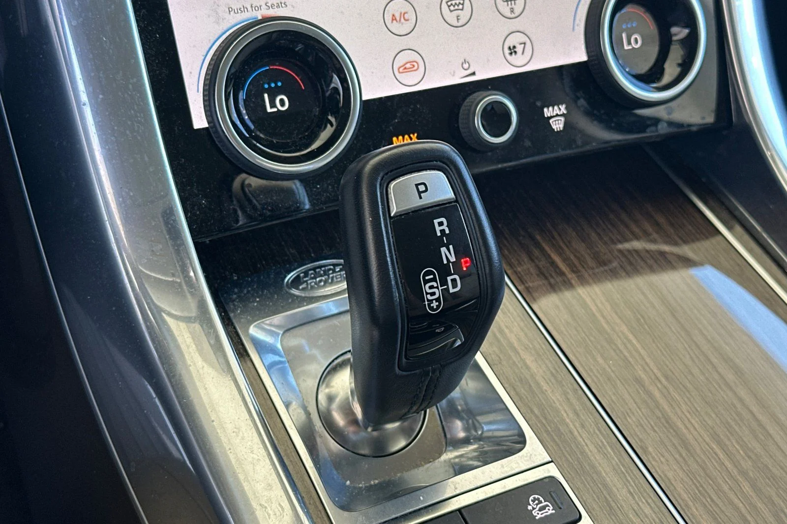 Used 2019  Land Rover Supercharged image 26