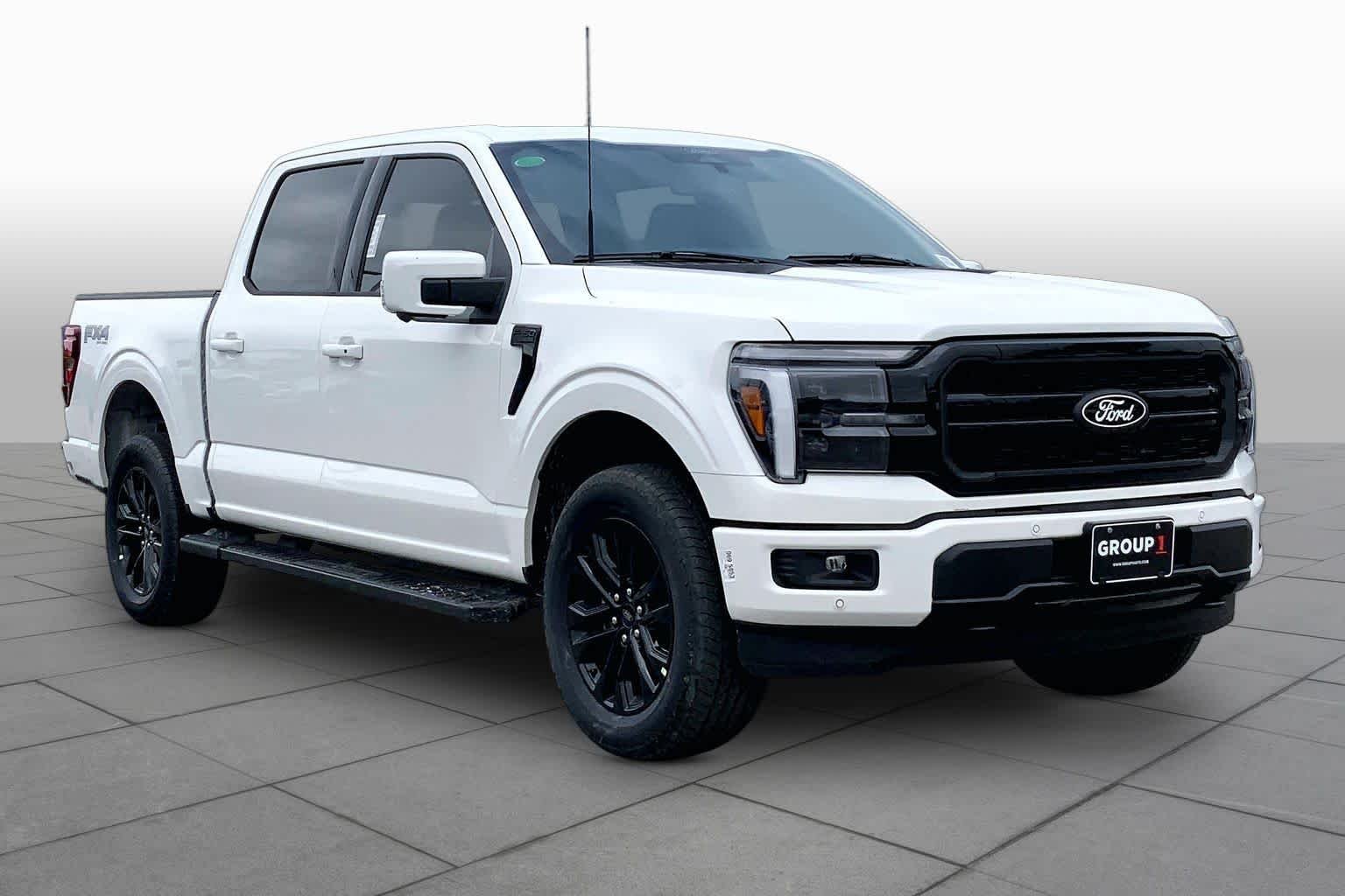 New 2026 Star White Metallic Tri-Coat Ford Lariat® image 2