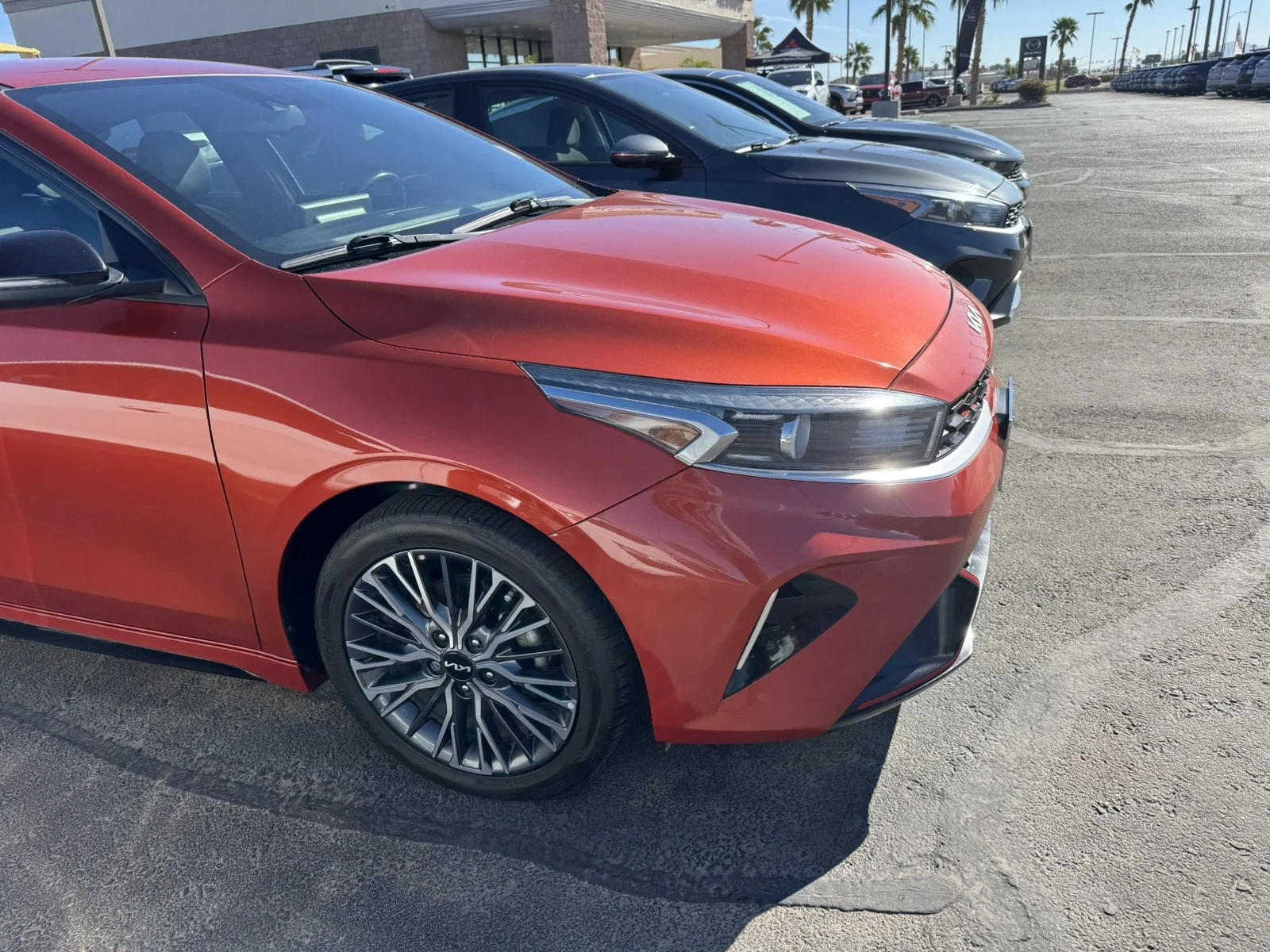 2023 Kia Forte GT-Line - Photo 4