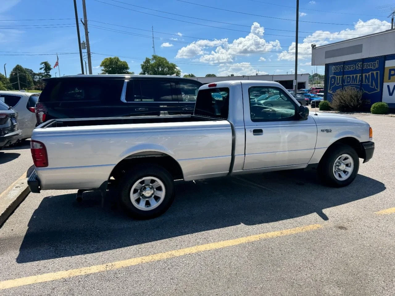 Used 2004 Silver Metallic Ford Reg Cab 3.0L XLT image 3