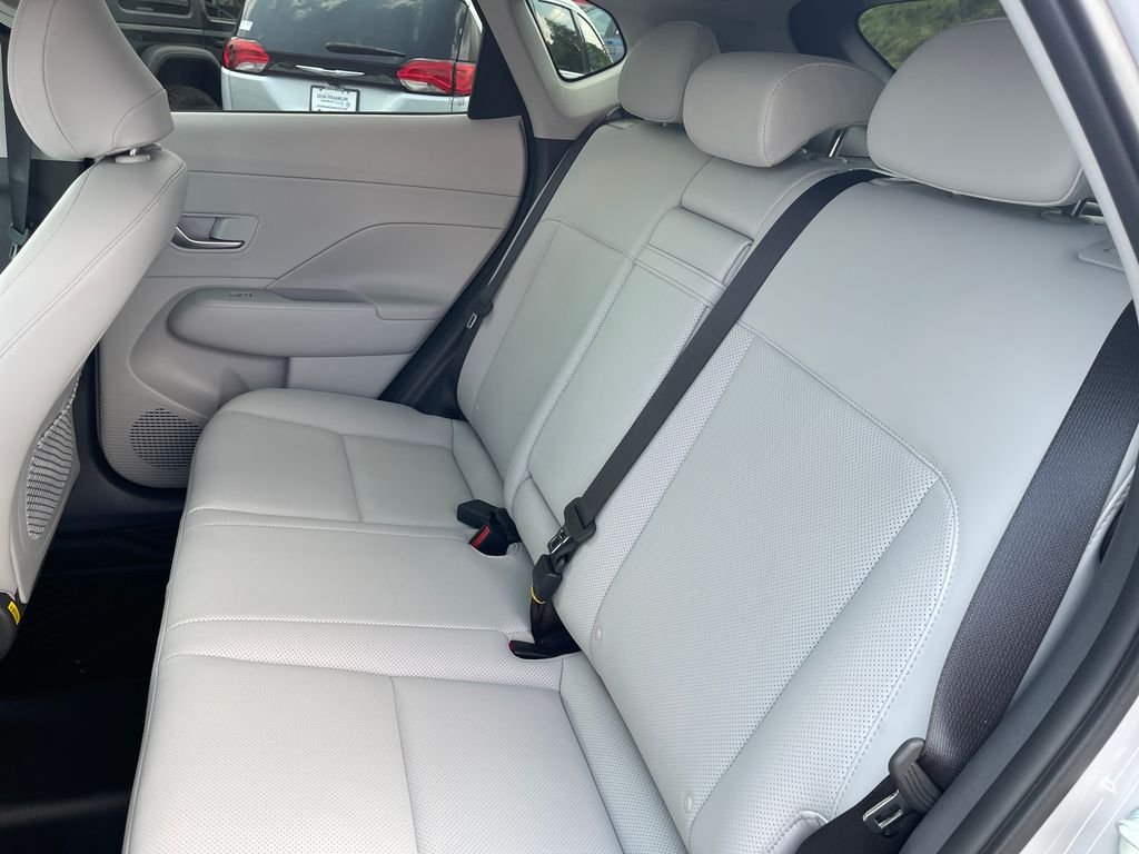 2026 Hyundai Kona SEL Premium - Photo 13