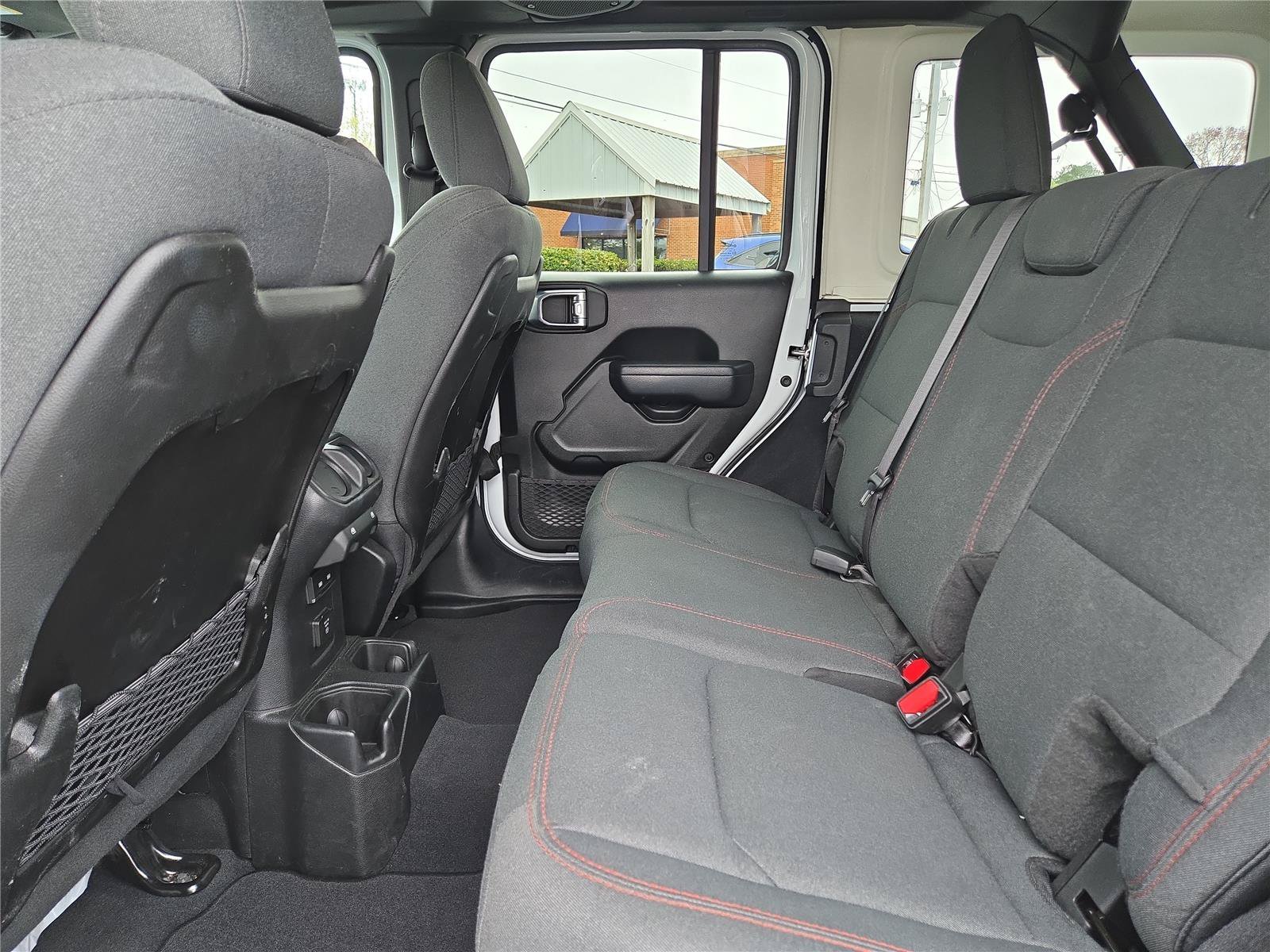 2025 Jeep Wrangler 4-Door Rubicon - Photo 12
