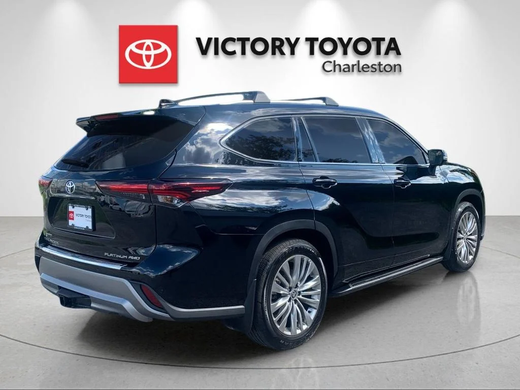 Used 2026 Black Toyota Platinum image 7