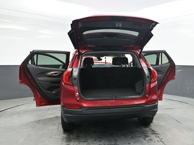 Used 2020 Red GMC SLE image 45