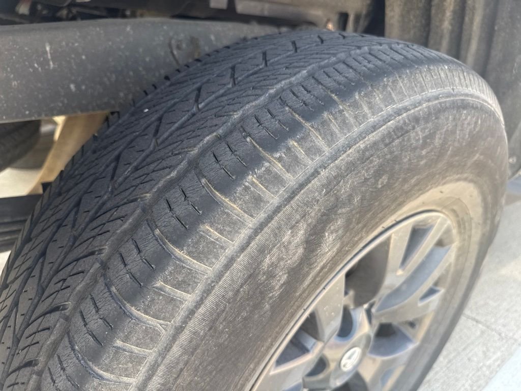 Used 2020  Toyota SR5 image 5