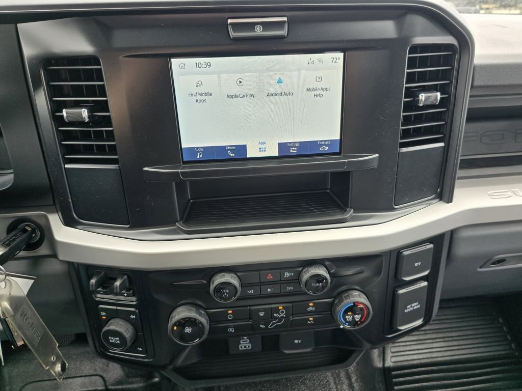 New 2026 Oxford White Ford F-550® XL image 4
