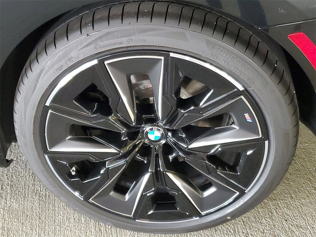 2026 BMW 7 Series 740i