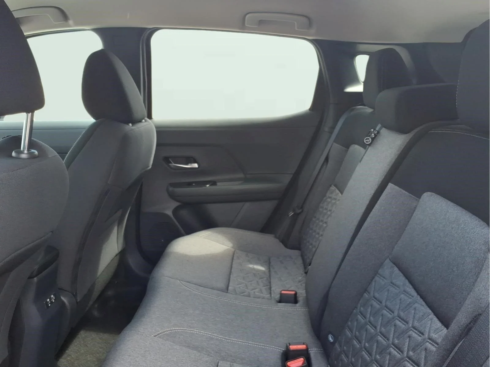 2026 Nissan KICKS SV - Photo 7