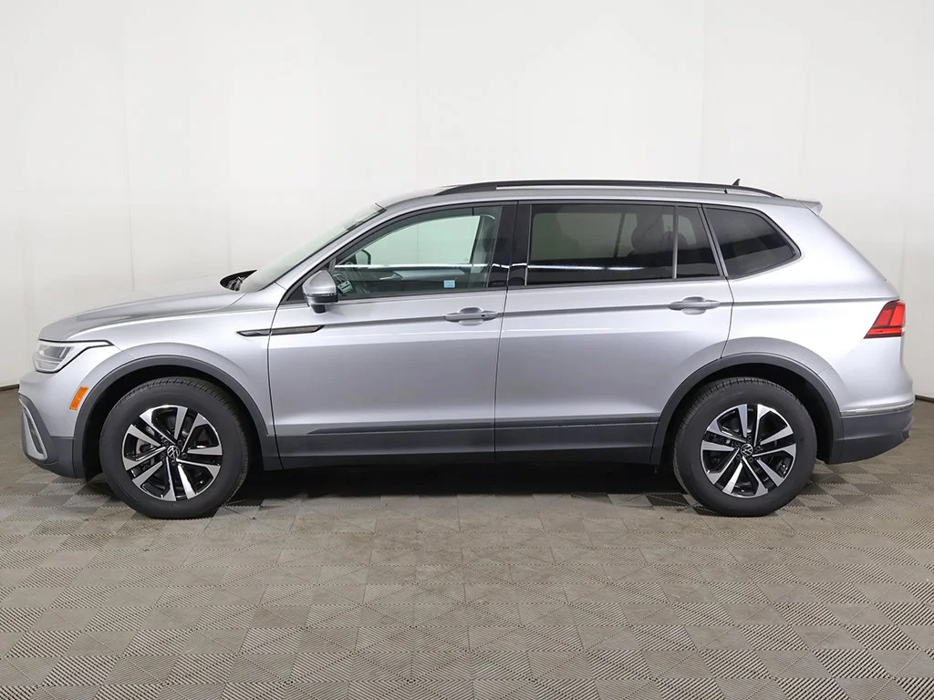 Used 2024 Silver Metallic Volkswagen 2.0T S image 18