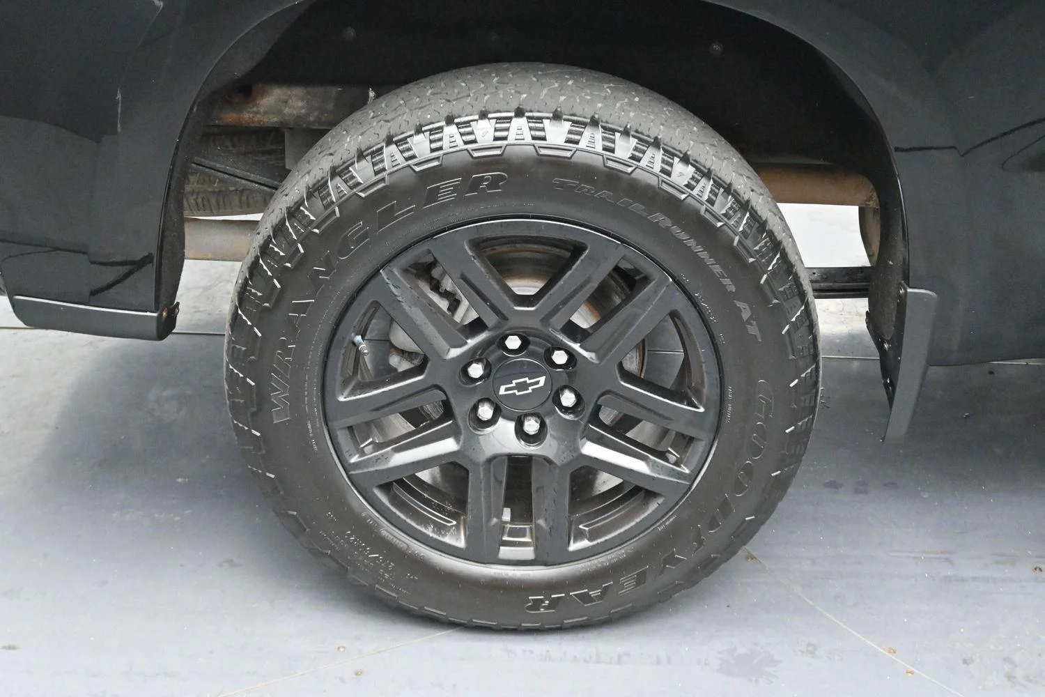 Used 2023 Black Chevrolet RST image 33