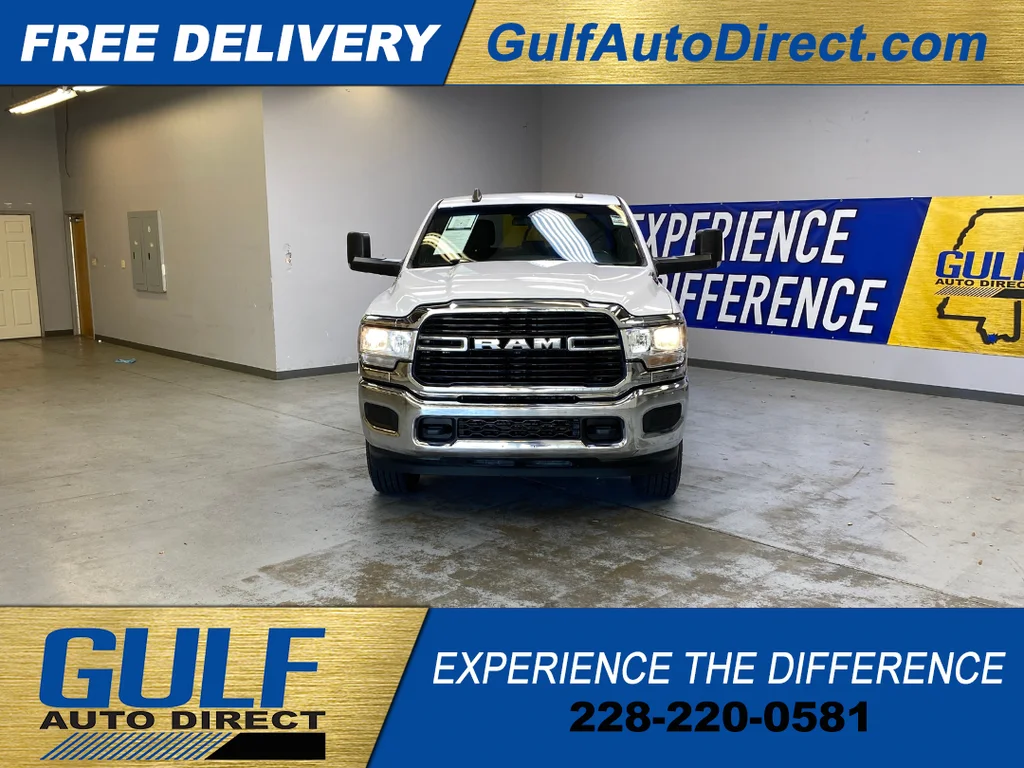 Used 2021 White Ram Big Horn image 3