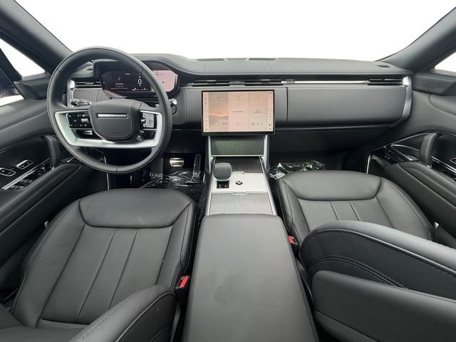 Certified Used 2026  Land Rover SE image 12