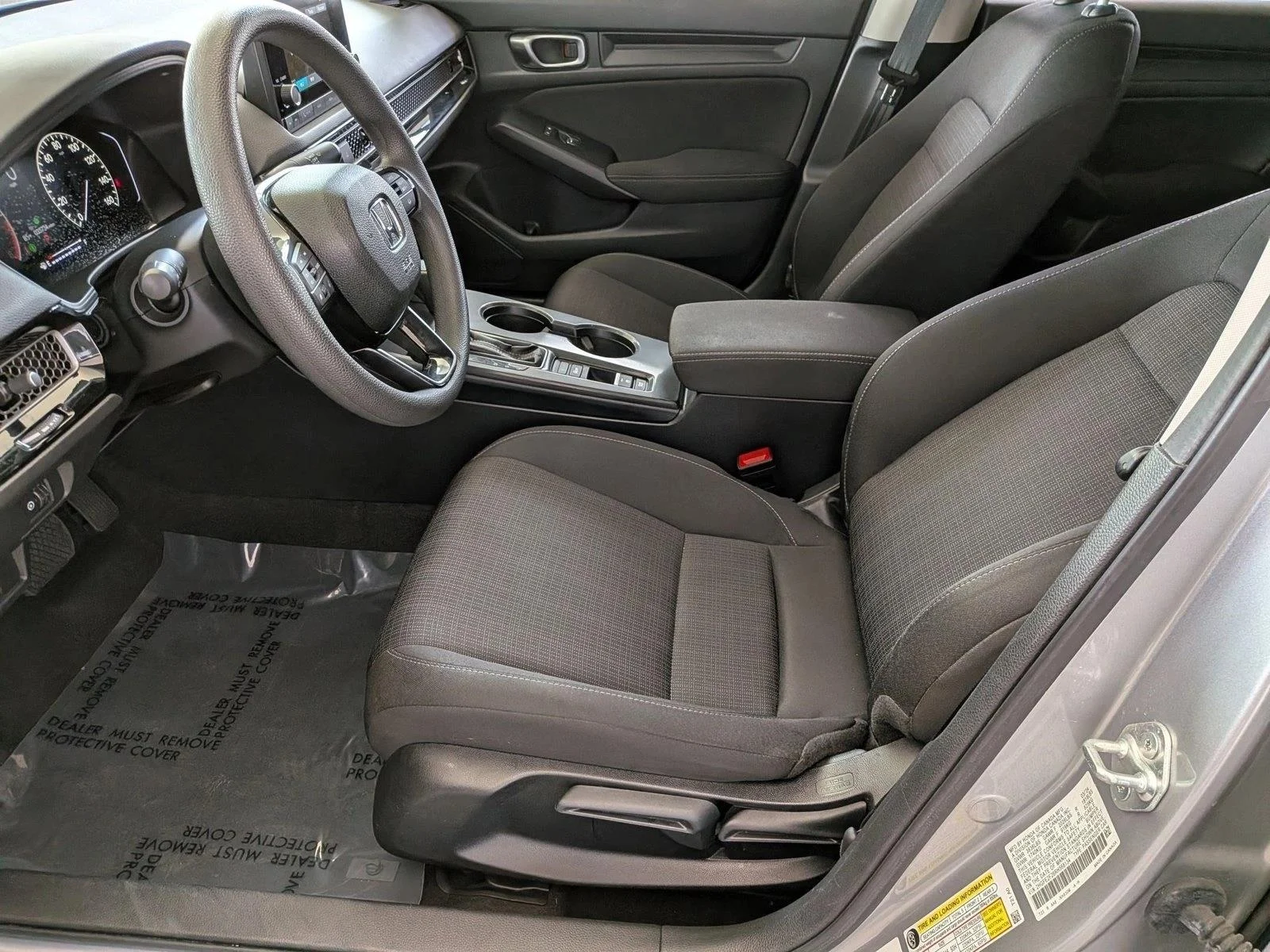 Used 2024 Lunar Silver Metallic Honda LX image 15