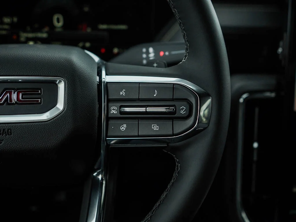 New 2026 Onyx Black GMC Elevation image 23