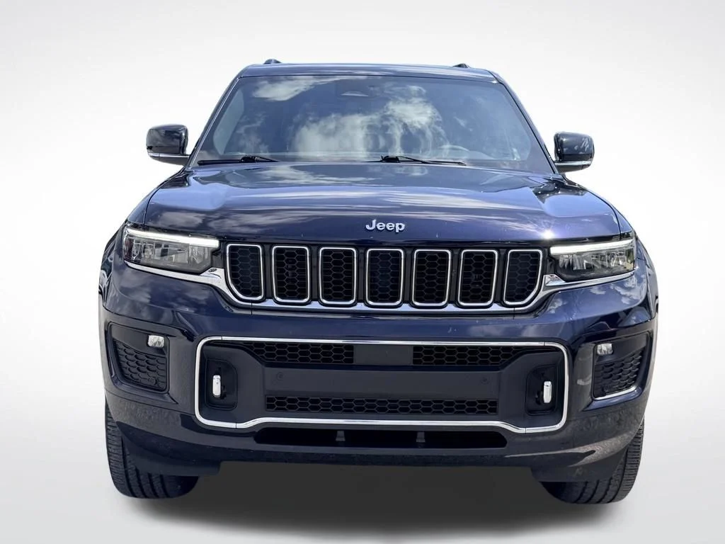 Used 2024 Black Jeep Overland image 10