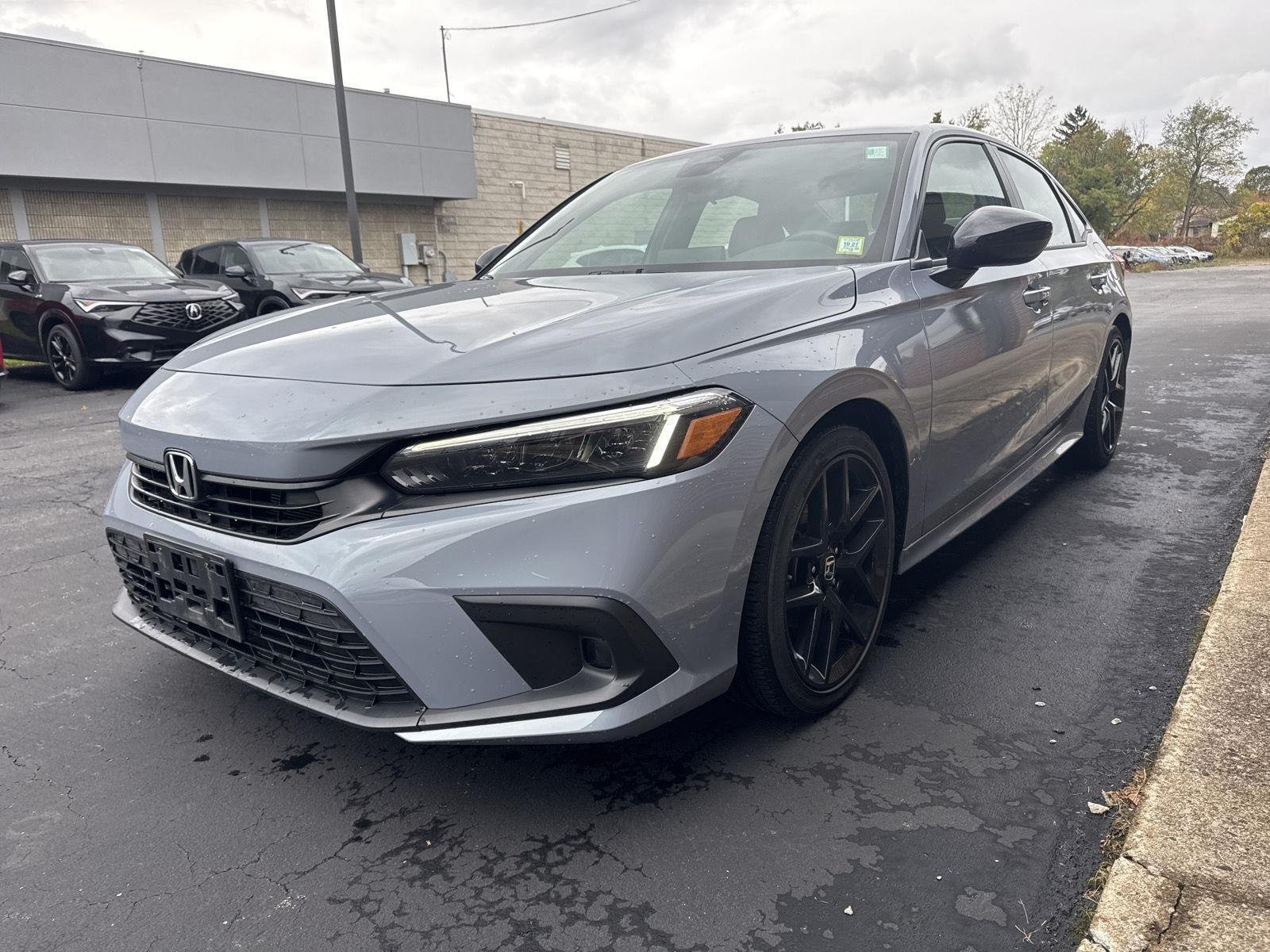 Used 2024 Sonic Gray Pearl Honda Sport image 3